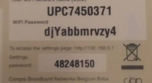 Nazwa sieci WiFi (SSID) to UPC7450371. Hasło do sieci to djYabbmrvzy4. Hasło do ustawień to 48248150.