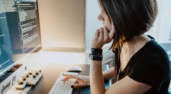 Jak sprawdzić podzespoły komputera w Windows 11 bez zbędnych problemów