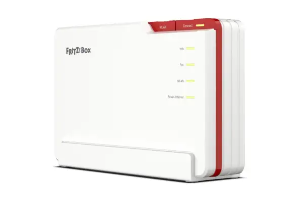 Biały router FRITZ!Box z czerwonymi akcentami. Diody sygnalizują status połączenia, zapewniając doskonałe qos.